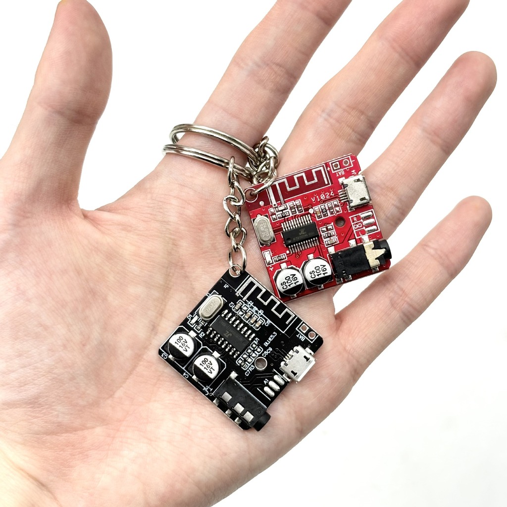 Tech Accessories Storage - Gantungan Kunci Papan Sirkuit Gaya Cyberpunk